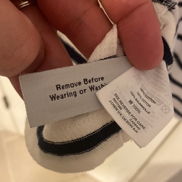 NWOT black and white stripped J.Crew top size medium​ - Picture 4 of 4